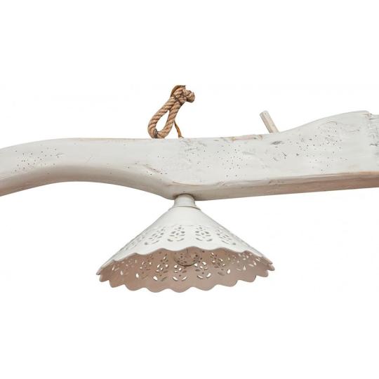 paraszthaz mediterran lakberendezes feher ujrahasznositott fa country rusztikus csillar fuggesztek lampa balaton falusi haz felujitas attort keramia tanyer regiseg hosszu etkezoasztal vilagitas.jpg